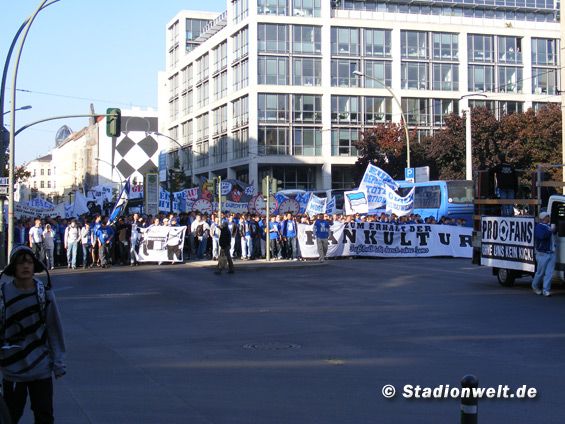 Fandemo 2010 vs Zum Erhalt der Fankultur (0-0) (83)