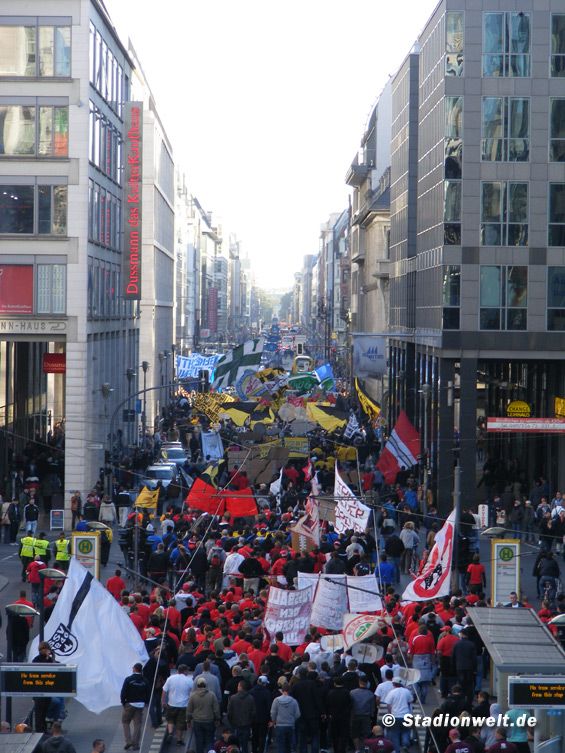 Fandemo 2010 vs Zum Erhalt der Fankultur (0-0) (92)