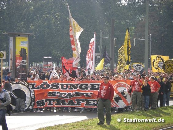Fandemo 2010 vs Zum Erhalt der Fankultur (0-0) (101)