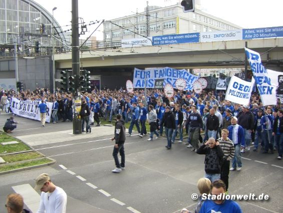 Fandemo 2010 vs Zum Erhalt der Fankultur (0-0) (114)