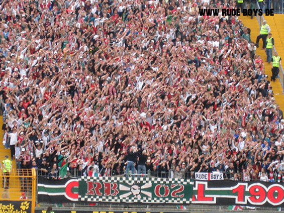 FC Augsburg vs Offenbacher FC Kickers (1-1) (3)