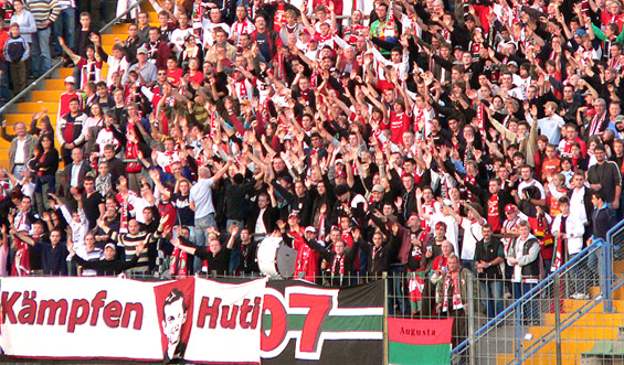 FC Augsburg vs SpVgg Fürth (1-0) (2)