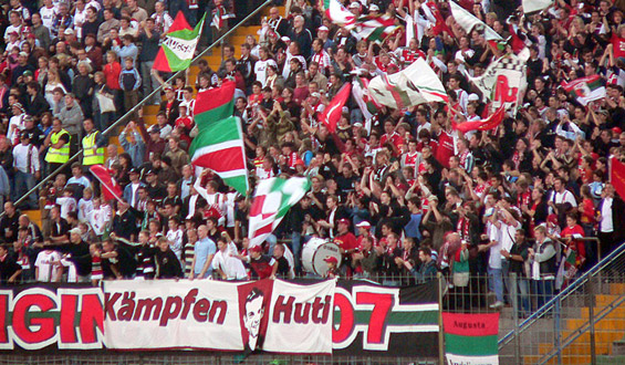 FC Augsburg vs SpVgg Fürth (1-0) (4)