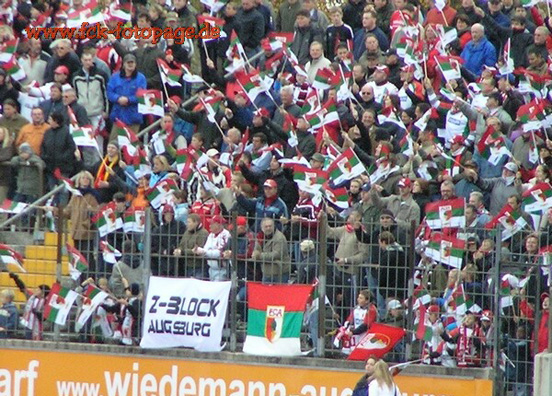 FC Augsburg vs 1. FC Kaiserslautern (0-0) (13)