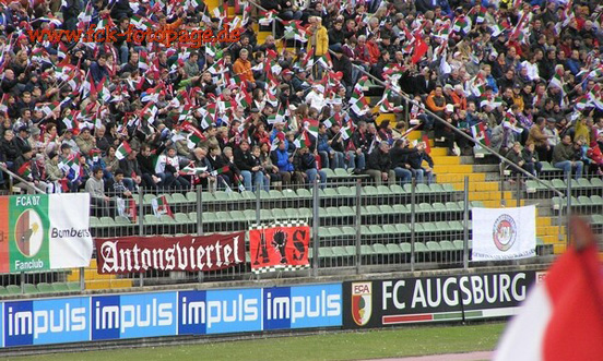 FC Augsburg vs 1. FC Kaiserslautern (0-0) (16)