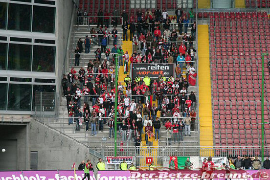 1. FC Kaiserslautern vs FC Augsburg (2-0) (3)