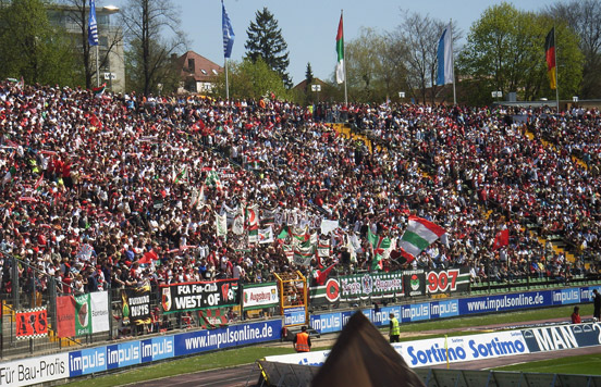 FC Augsburg vs FC St. Pauli (1-0) (4)