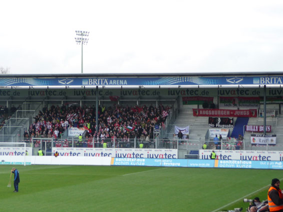 SV Wehen Wiesbaden vs FC Augsburg (1-2) (1)