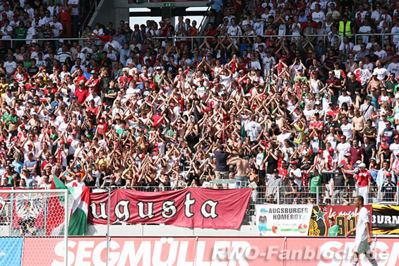 FC Augsburg vs Rot-Weiß Oberhausen (2-2) (2)