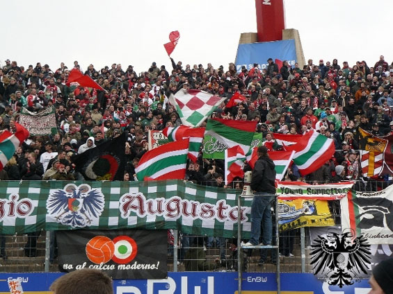 Karlsruher SC vs FC Augsburg (1-0) (7)