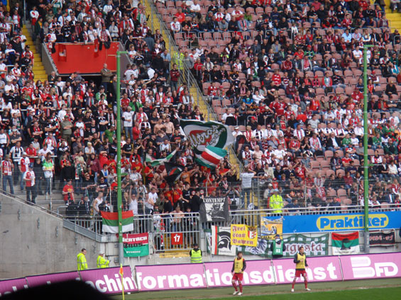 1. FC Kaiserslautern vs FC Augsburg (1-1) (4)