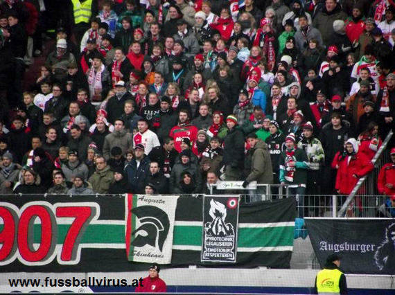 FC Augsburg vs 1. FC Kaiserslautern (2-2) (6)