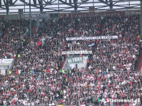 FC Augsburg vs 1. FC Köln (2-1) (5)
