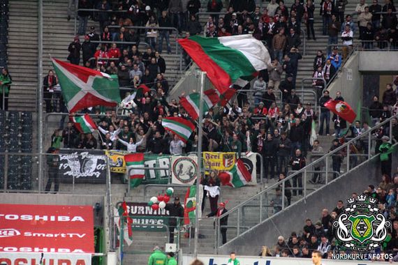 Borussia Mönchengladbach vs FC Augsburg (1-0) (1)