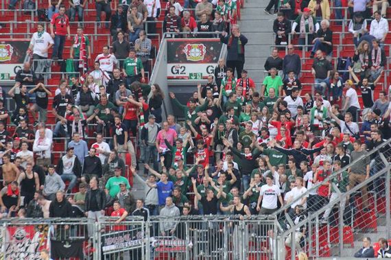 Bayer 04 Leverkusen vs FC Augsburg (2-1) (1)
