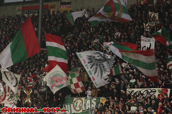 FC Augsburg vs Eintracht Braunschweig (4-1) (6)