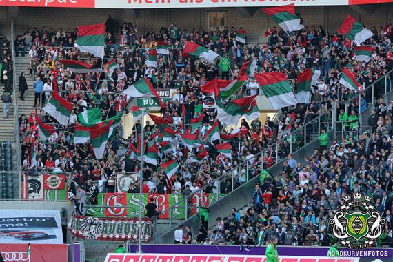 Borussia Mönchengladbach vs FC Augsburg (1-2) (1)