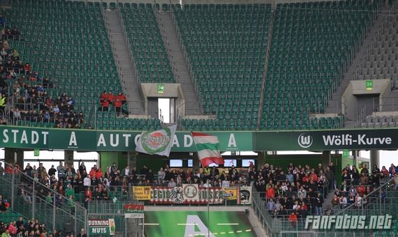 VfL Wolfsburg vs FC Augsburg (1-1) (3)