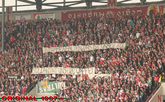FC Augsburg vs FC Bayern München (1-0) (12)