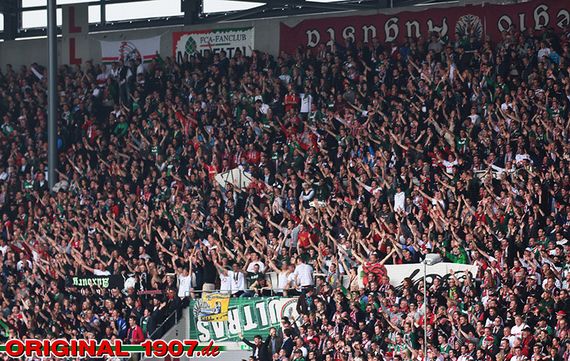 FC Augsburg vs FC Bayern München (1-0) (13)