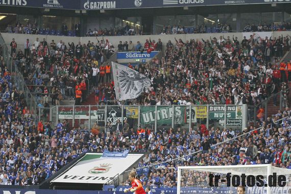 FC Schalke 04 vs FC Augsburg (4-1) (2)