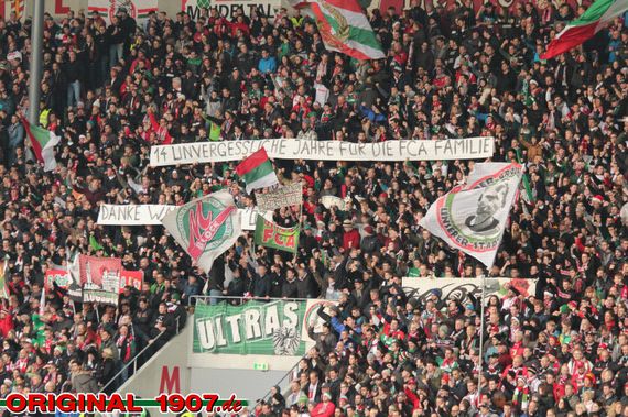 FC Augsburg vs FC Bayern München (0-4) (2)