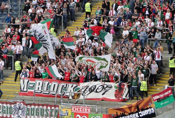 Eintracht Frankfurt vs FC Augsburg (0-1) (1)