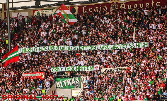 FC Augsburg vs Hannover 96 (1-2) (35)