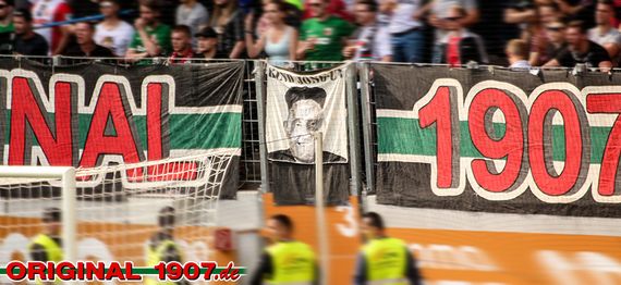 FC Augsburg vs Hannover 96 (1-2) (42)
