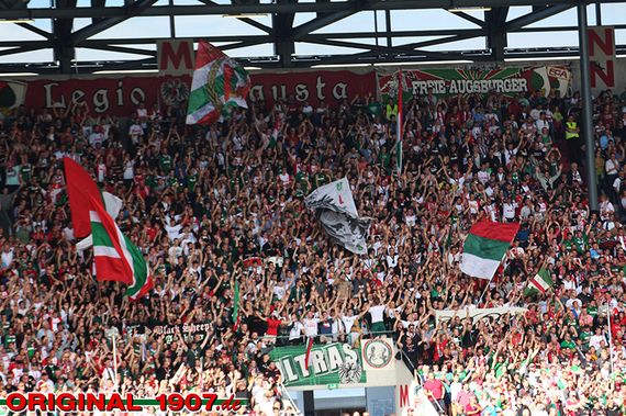 FC Augsburg vs Werder Bremen (4-2) (9)