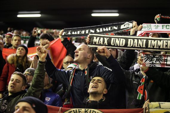 FC Liverpool vs FC Augsburg (1-0) (4)
