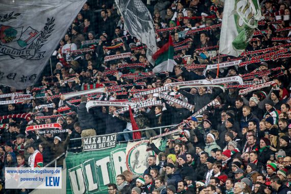 FC Augsburg vs FC Bayern München (1-3) (4)