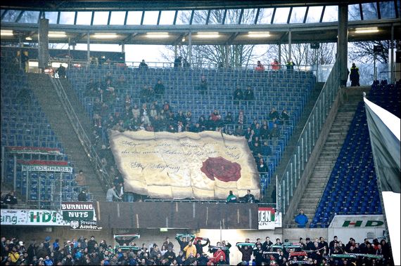 Hannover 96 vs FC Augsburg (0-1) (1)