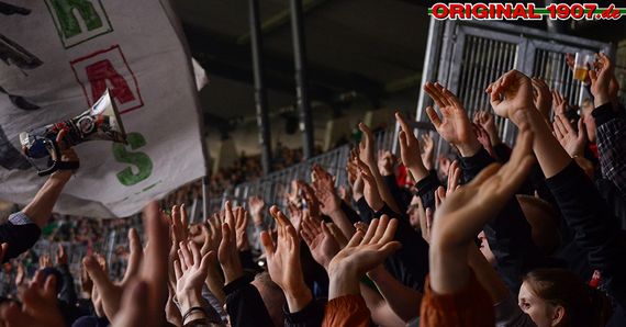 Werder Bremen vs FC Augsburg (1-2) (13)