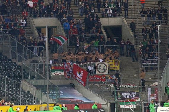 Borussia Mönchengladbach vs FC Augsburg (4-2) (1)