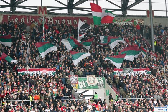 FC Augsburg vs Borussia Mönchengladbach (1-0) (1)