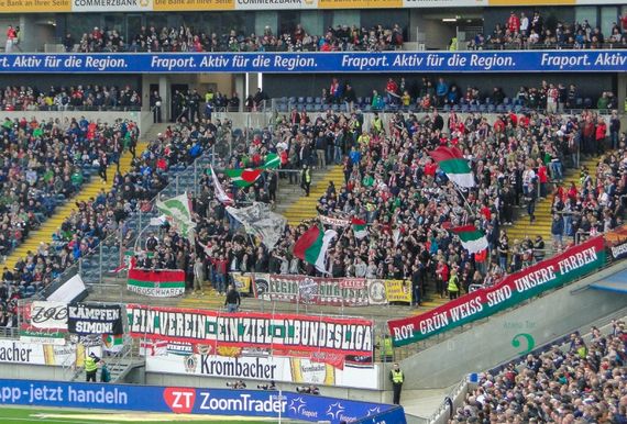 Eintracht Frankfurt vs FC Augsburg (3-1) (1)