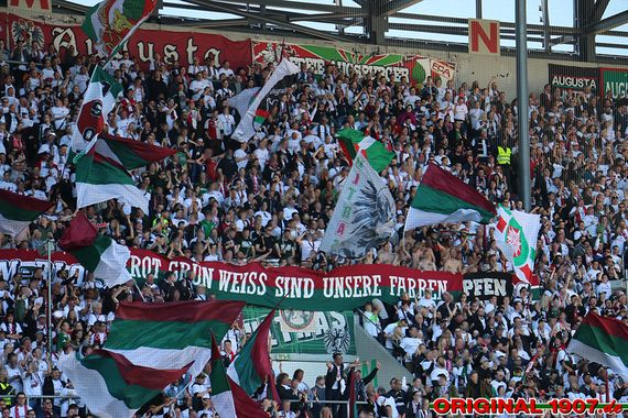 FC Augsburg vs Hamburger SV (4-0) (20)
