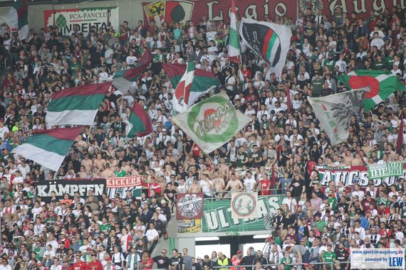 FC Augsburg vs Borussia Dortmund (1-1) (2)