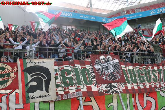 Bayer 04 Leverkusen vs FC Augsburg (0-0) (15)