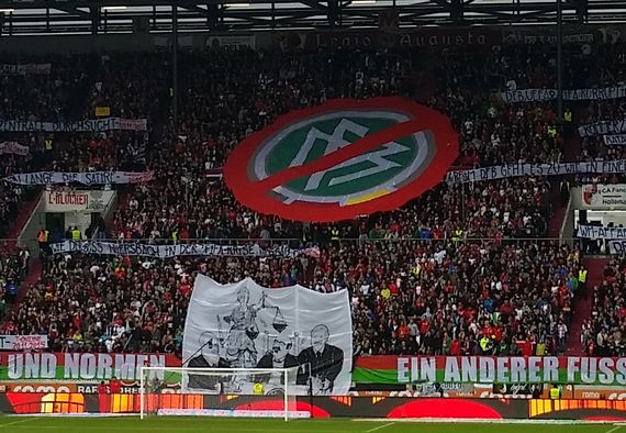 FC Augsburg vs 1. FC Köln (3-0) (3)
