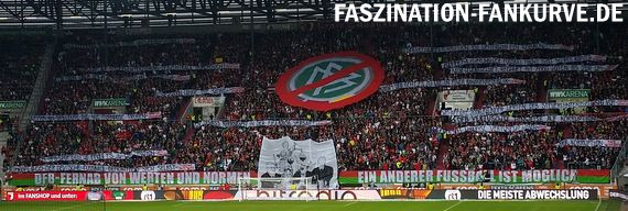 FC Augsburg vs 1. FC Köln (3-0) (5)