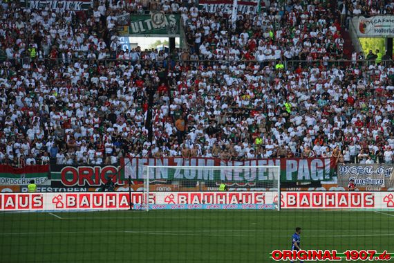 FC Augsburg vs FC Schalke 04 (1-2) (27)