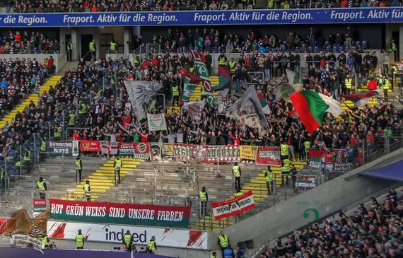 Eintracht Frankfurt vs FC Augsburg (1-3) (2)