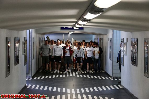 VfL Wolfsburg vs FC Augsburg (8-1) (7)