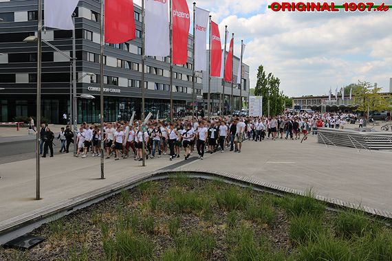 VfL Wolfsburg vs FC Augsburg (8-1) (9)