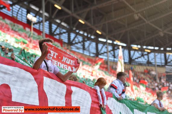 FC Augsburg vs Werder Bremen (2-3) (34)