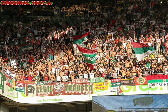 Borussia Dortmund vs FC Augsburg (4-3) (16)