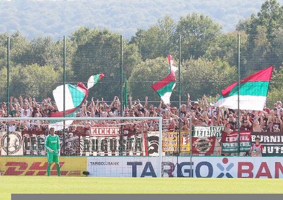 TSV Steinbach vs FC Augsburg (1-2) (12)