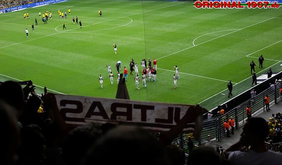 Borussia Dortmund vs FC Augsburg (5-1) (12)